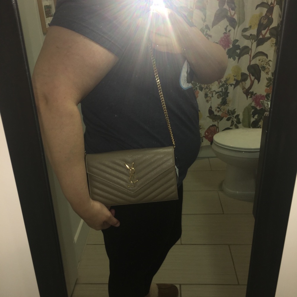 Saint Laurent Monogram WOC - Picture 8 of 8